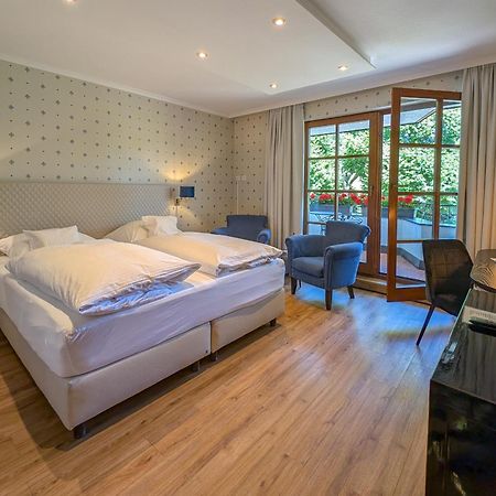 Hotel Restaurant Vinothek Lamm Bad Herrenalb Kültér fotó
