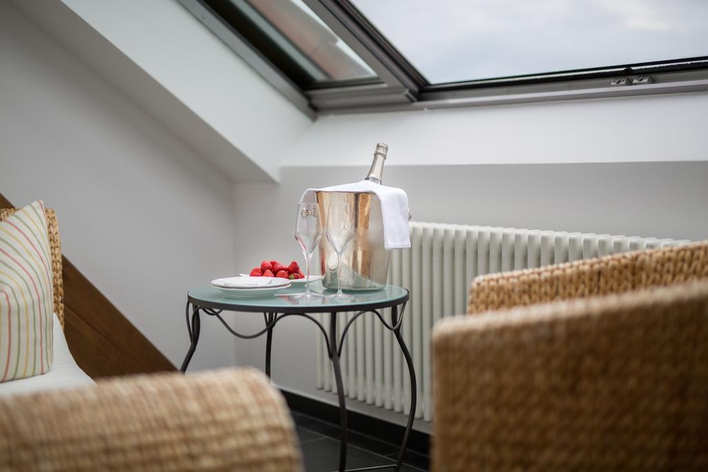Hotel Restaurant Vinothek Lamm Bad Herrenalb Kültér fotó